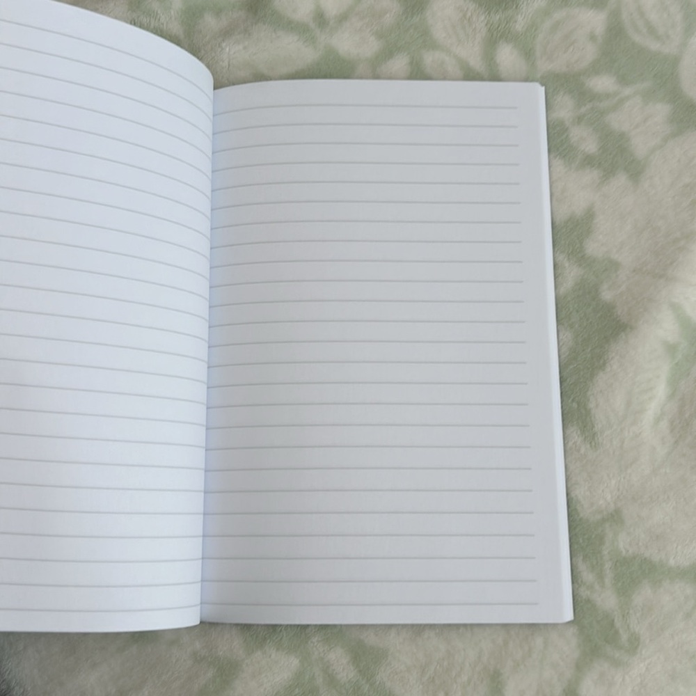 Floral notebook - Picture 3 of 3